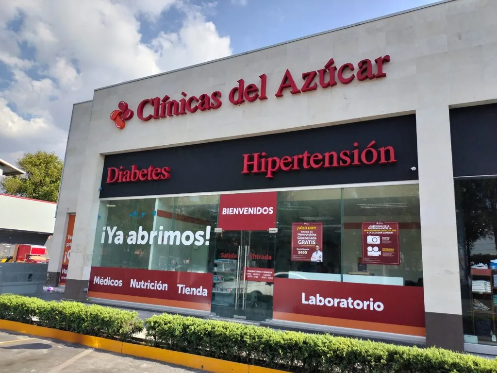 Fachada de una sucursal de Clínicas del Azúcar